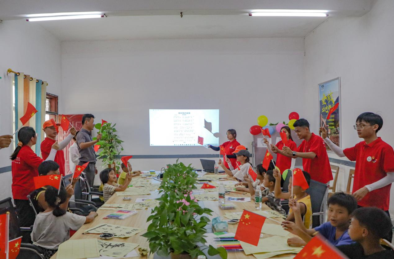 合唱《我和我的祖国》