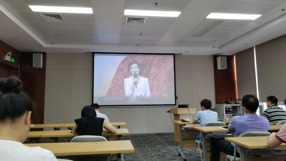 观看《榜样4》现场