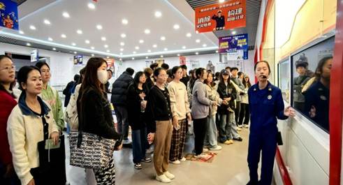 843f042a640765d6f3368e2966f16aec