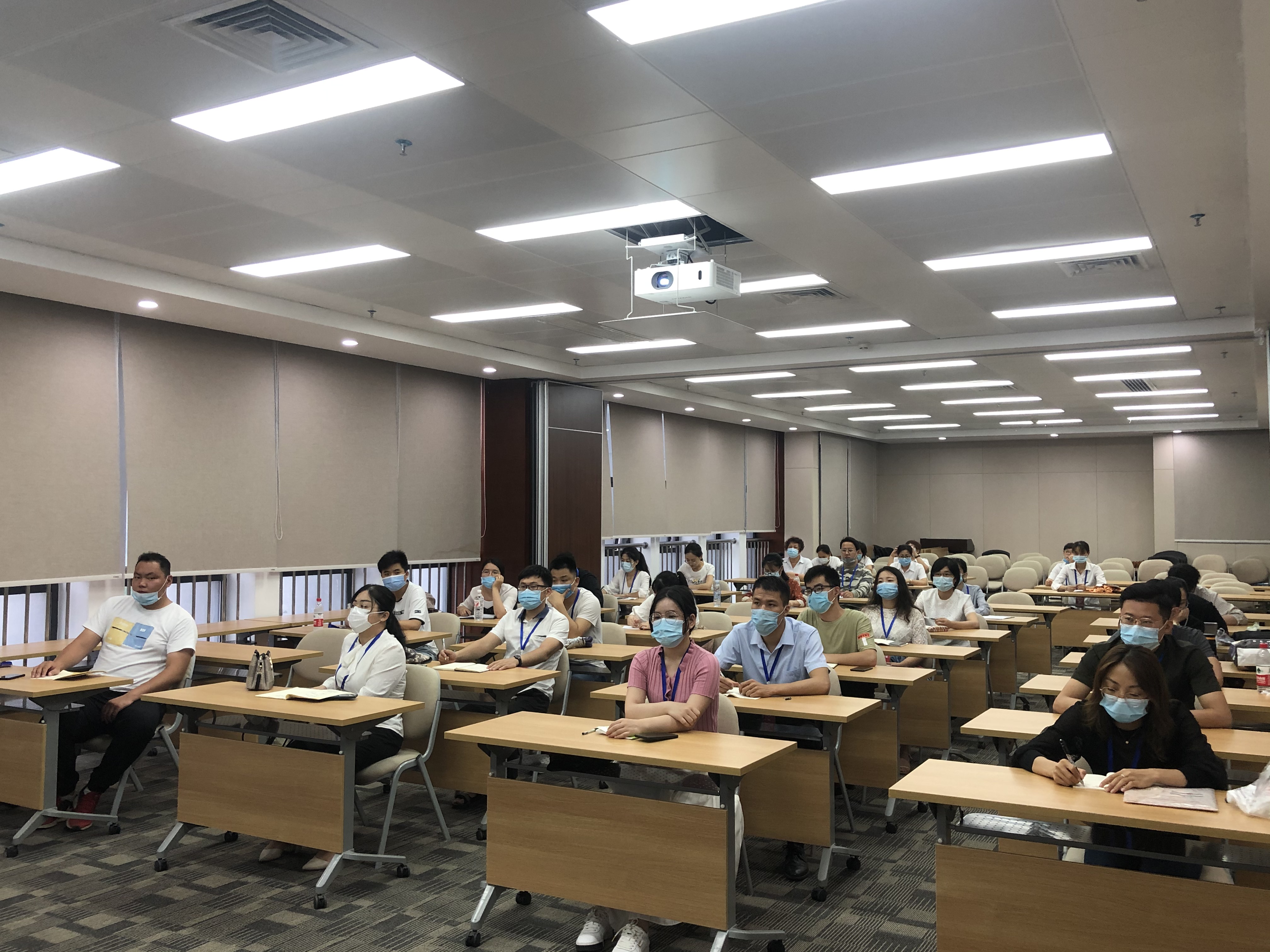 2020年新进辅导员培训现场